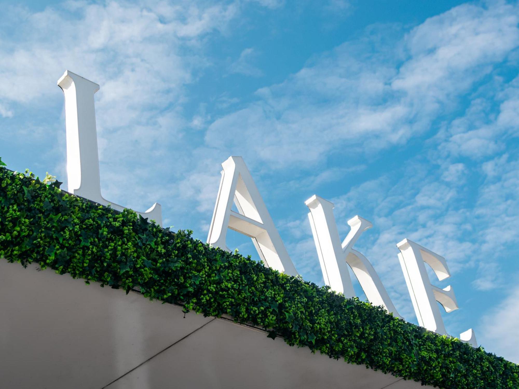 Amsterdam Lake Hotel Badhoevedorp Eksteriør billede