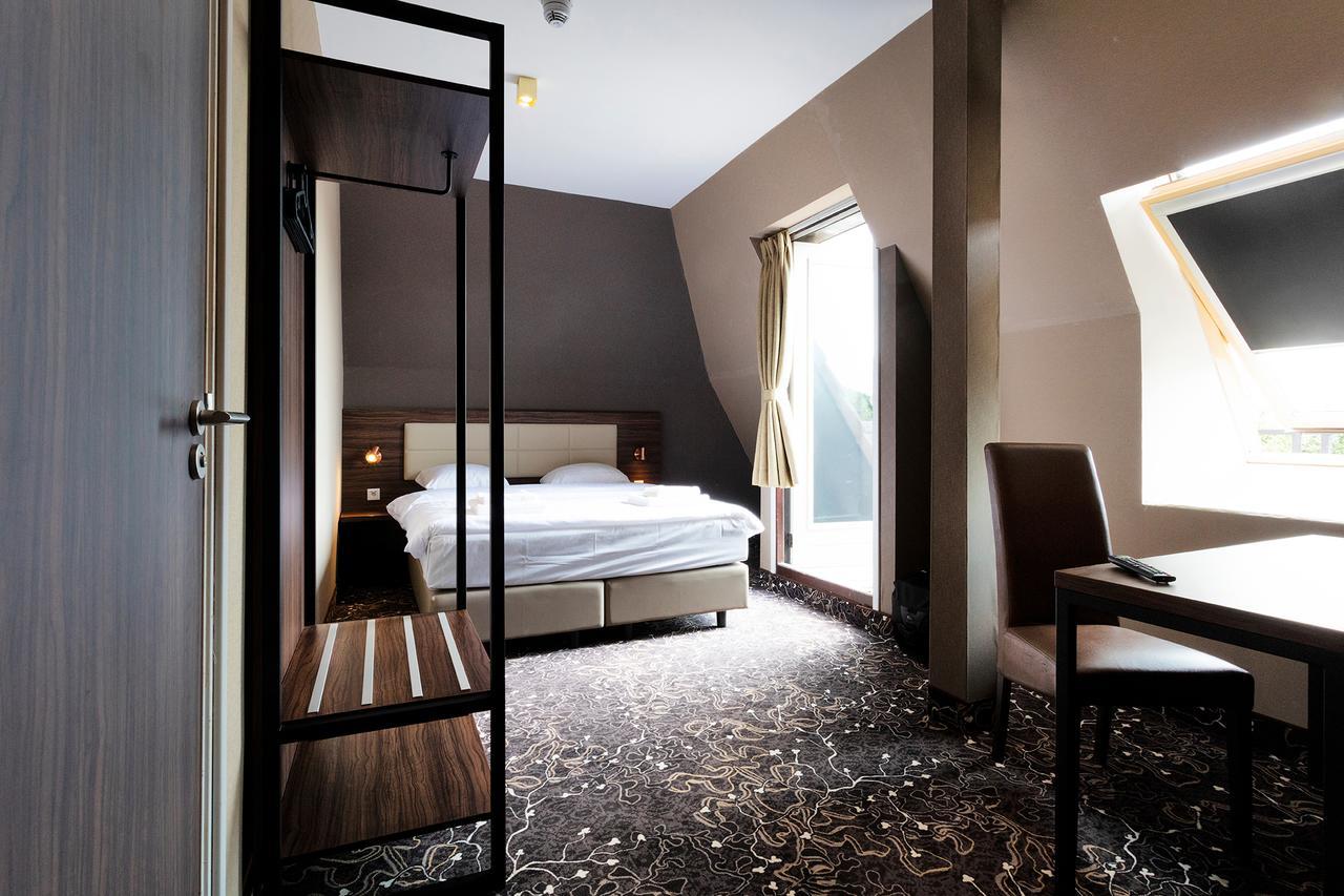 Amsterdam Lake Hotel Badhoevedorp Eksteriør billede