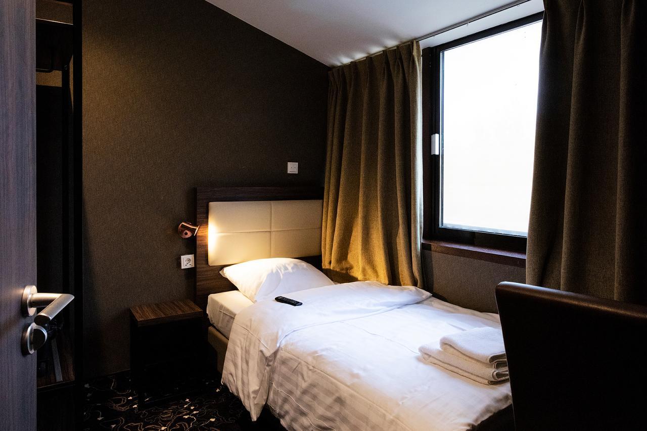 Amsterdam Lake Hotel Badhoevedorp Eksteriør billede